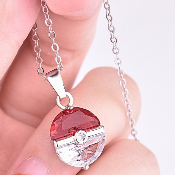 NEW! Silver Pendant Zirconia - Picture 2 of 5